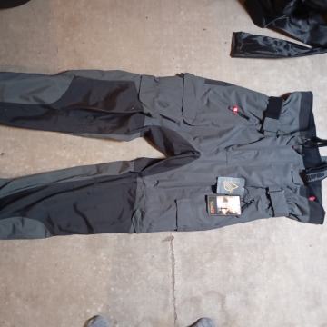 Ribiske hlace rapala