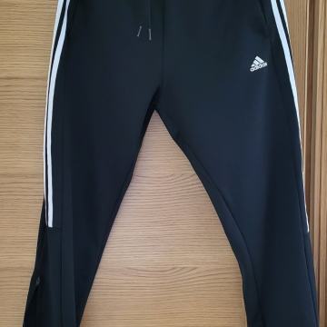 Trenirke tople Adidas S(36-38)