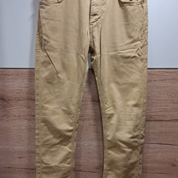 SAMO 1 EUR !!! - ZARA Moške Hlače - UGODNO !!!