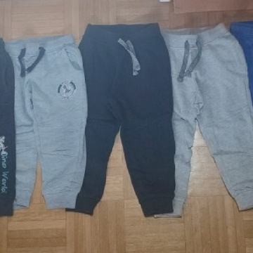 5x hlače st. 98-104 komplet