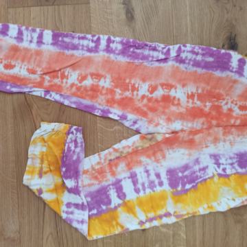 Benetton poletne hlače 140 cm