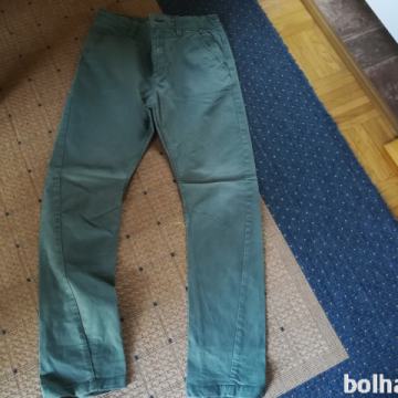 FANTOVSKE HLAČE velikost 12-13 let 158