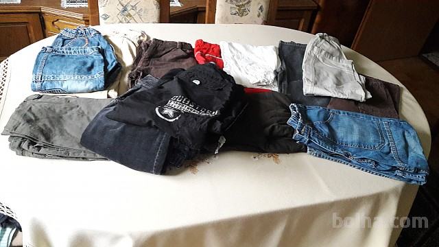 HLAČE DOLGE VEČ KOSOV ZASTAROST 10.LET