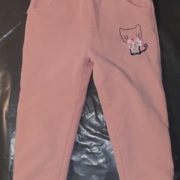 Prodam otroške roza in sive termo hlače Ninočka