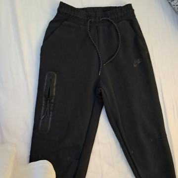 Nike XS tech flecce