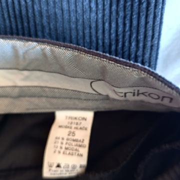 Nove žametne hlače L