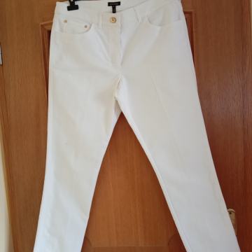 ESCADA BELE BOMBAŽNE HLAČE 42/44