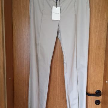 Marina Rinaldi Max Mara nove hlače velikost 46