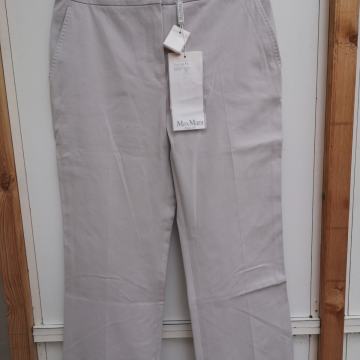 Max Mara nove elegantne hlače 7/8 dolžine velikost 40