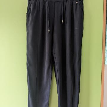 Ženske hlače LeeCooper št M/L