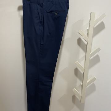 Charles Vögele elegantne moške hlače v modri barvi (50)