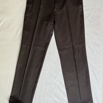 Moške elegantne hlače Esprit na rob M/L 50–52 brezplačna poštnina