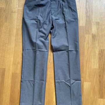 Moške elegantne, Versace Classic hlače, velikost 52