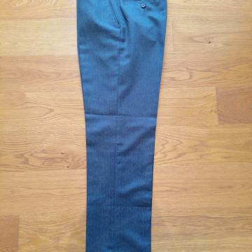 Pierre Cardin elegantne hlače, vel. 32R