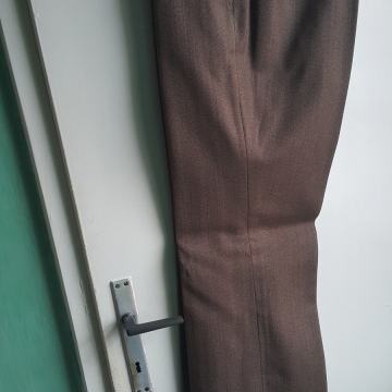 Svetlo rjave moške elegantne hlače 48 (?) od Nik Konfekcije Zagreb