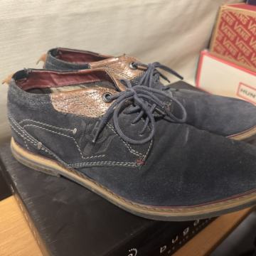 Bugatti moški čevlji