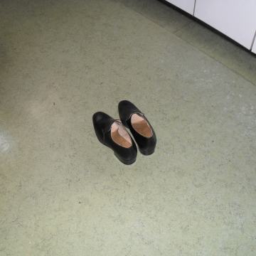 Čevlji št. 41 novi, usnje