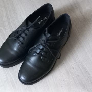 Elegantni ženski čevlji 37