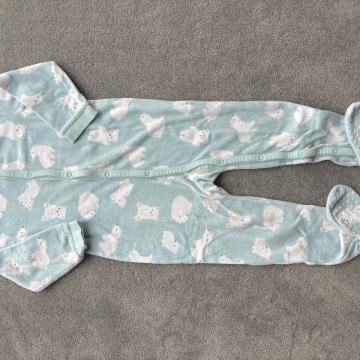 H&M plišasta piďama s stopalkami, št. 104 (3-4 leta)