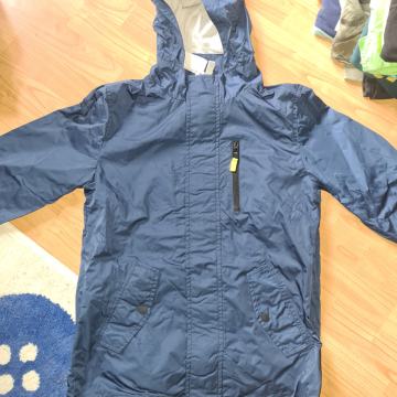 Nova oblačila za fanta 164, 13 let