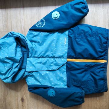 Otroški bunda in ostala oblačila za dojenčka, št. 80