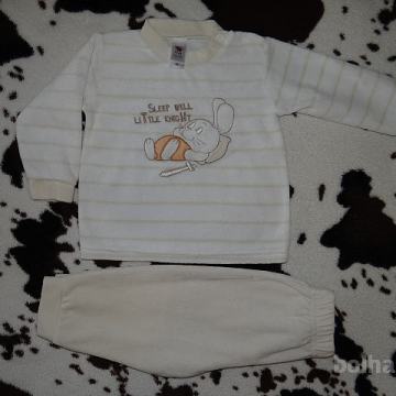 Pižamica št.80 C&A