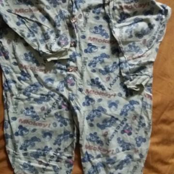 Prodam pajac za spanje pižama 4x