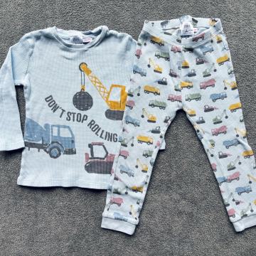 Zara otroška pidžamica, št. 110 (5 let)