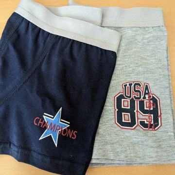 Nove fantovske spodnje hlače/boksarice 9/10 let 2x