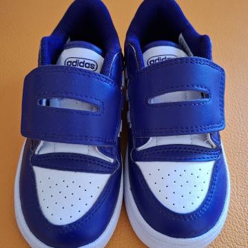 NOVI 27št. adidas