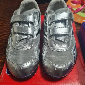 Bull Boys BB4212 Charles metallic št. 29 supergice, nove