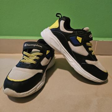 Čevlji champion št. 33