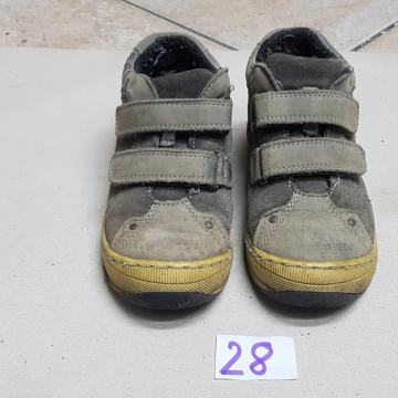 Ciciban čevlji 28