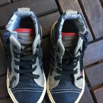 Fantovski čevlji Ciciban 27