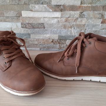 Fantovski gležnarji