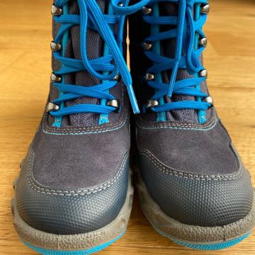 Fantovski zimski čevlji Goretex st. 29, Superfit