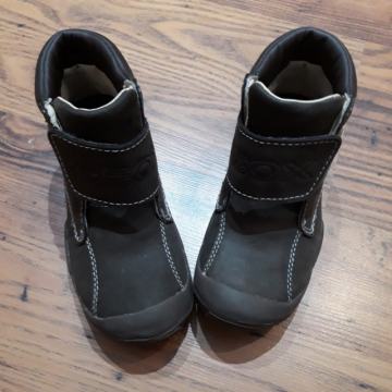 geox čevlji velikost 29