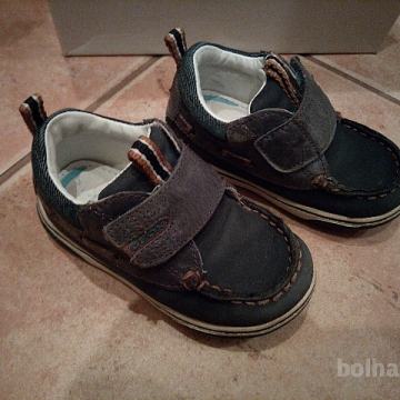 Geox temno modri usnjeni čeveljčki za fantke, št. 20