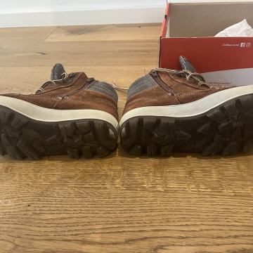 Gore-tex zimski škornji 32