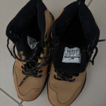 Nike zimski nizki cevlji (34)