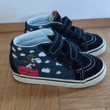 Otroške superge Vans  št. 24,5