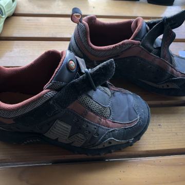 Otroški čevlji vel 29-33, Merel, Teva, Adidas, CAT, Crocs