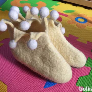 Otroški copati št. 24 iz polstene volne - filc