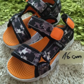 Otroski sandali 26