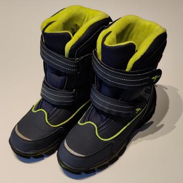 Otroški zimski čevlji 36
