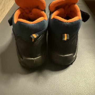 Otroški zimski čevlji ciciban cbn vel. 32