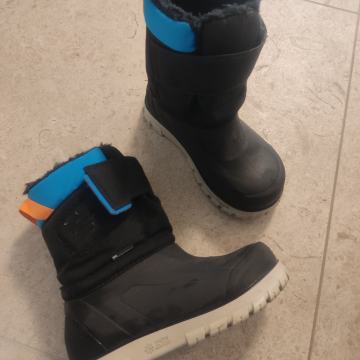 Otroški zimski čevlji št. 31 Quechua, snow contact