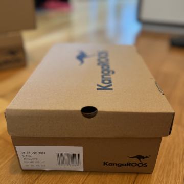 Prodam nove Kangaroo K-trek številka 36
