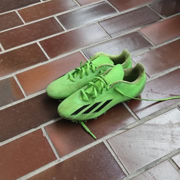 PRODAM KOPAČKE ZNAMKE ADIDAS (št. 42)