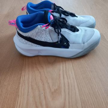 NIKE superge, velikost 38,5